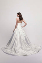 Verandi with Lace