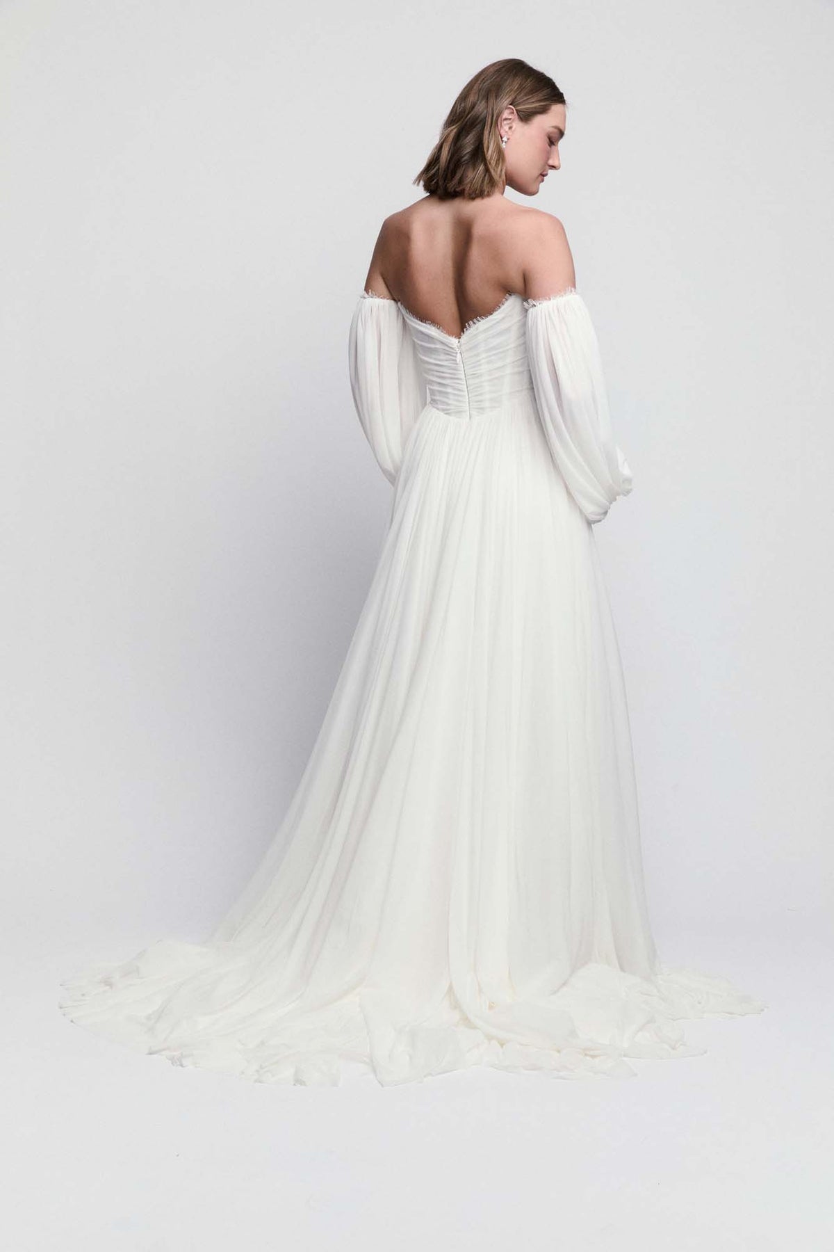 Chantal Sleeves