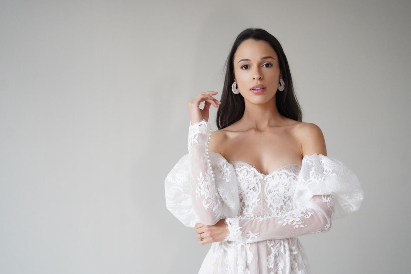 Jaislyn with  Sleeves