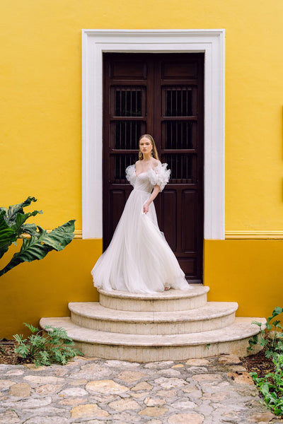 Estrella with Sleeves