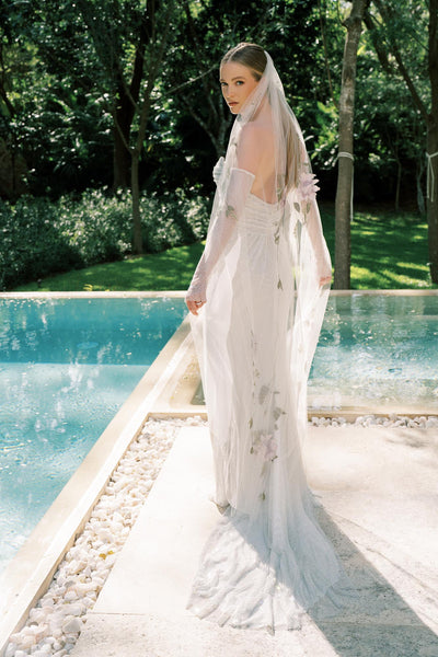 Lucinda Sleeves