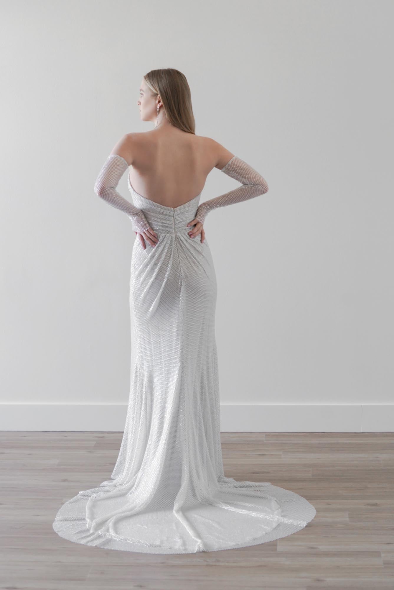 Lucinda Sleeves