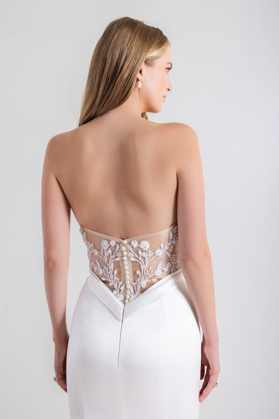 Akino Solid Back